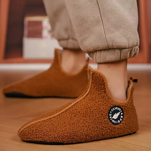 Winter Plush Slippers with Closed Toe and Non-Slip Sole