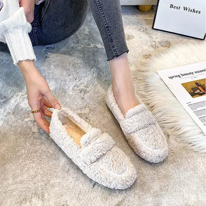 Women's Moccasins with Fur
