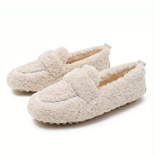 Women's Moccasins with Fur